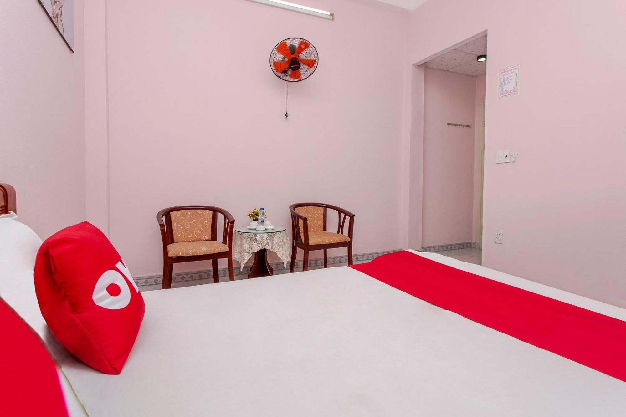 Oyo 962 Tulip Motel Дананг Экстерьер фото